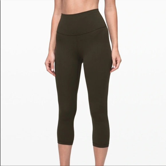 Lululemon High Rise Crop Align Leggings Black Size 2 B24 - Picture 1 of 9